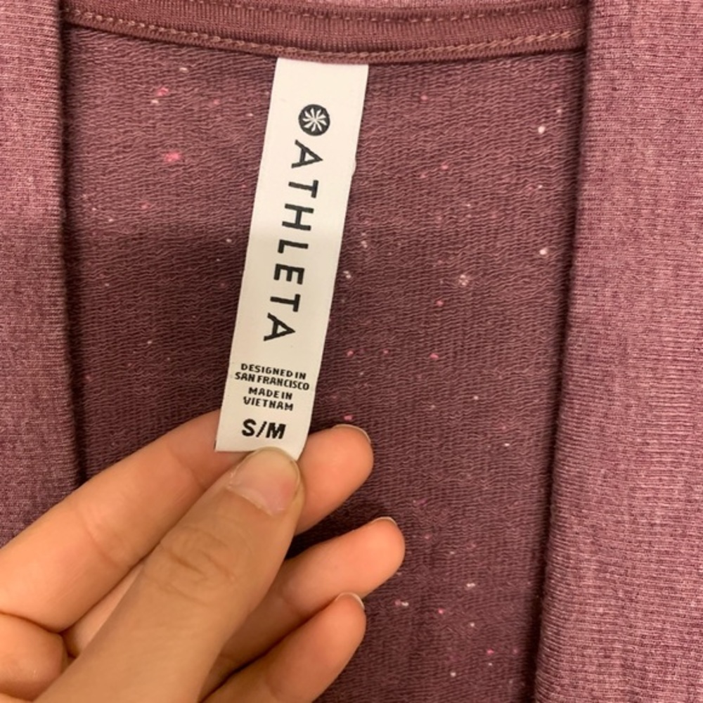 Athleta Textured purple short sleeve cardigan top S/M - Picture 3 of 6
